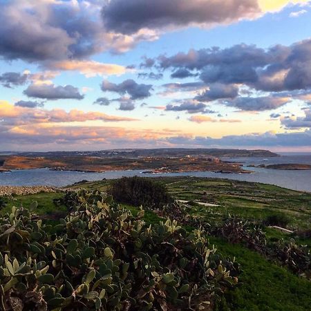 Ta'Kemmuna Hotel Qala Kültér fotó