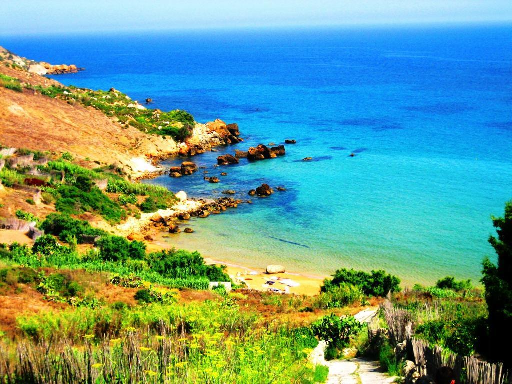 Ta'Kemmuna Hotel Qala Kültér fotó