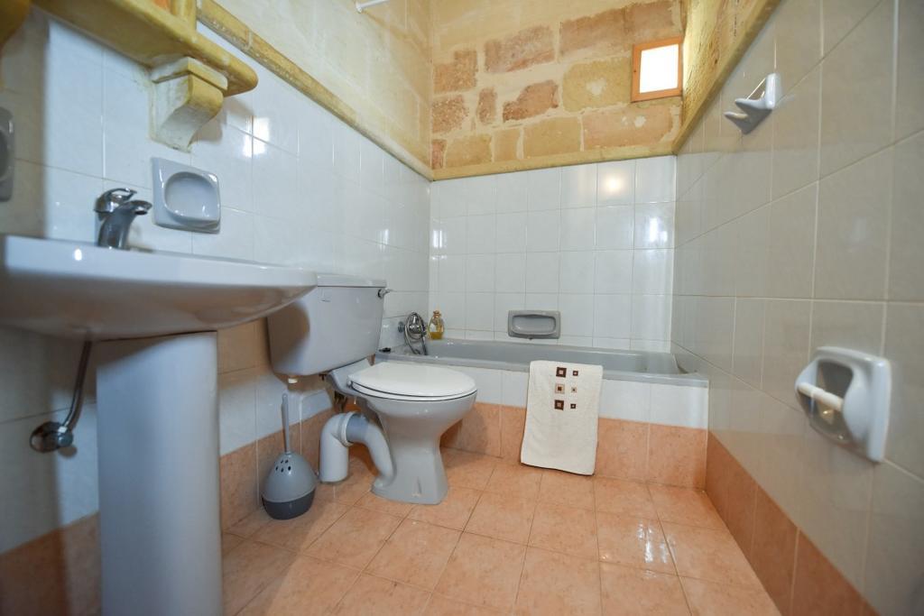 Ta'Kemmuna Hotel Qala Kültér fotó